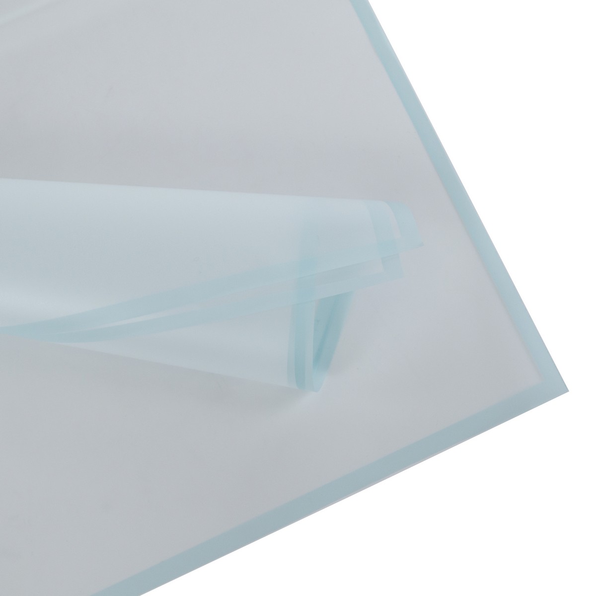 Пленка матовая с каймой, 20 листов, 58х58см, голубой в интернет-магазине флористических аксессуаров Азалия Декор