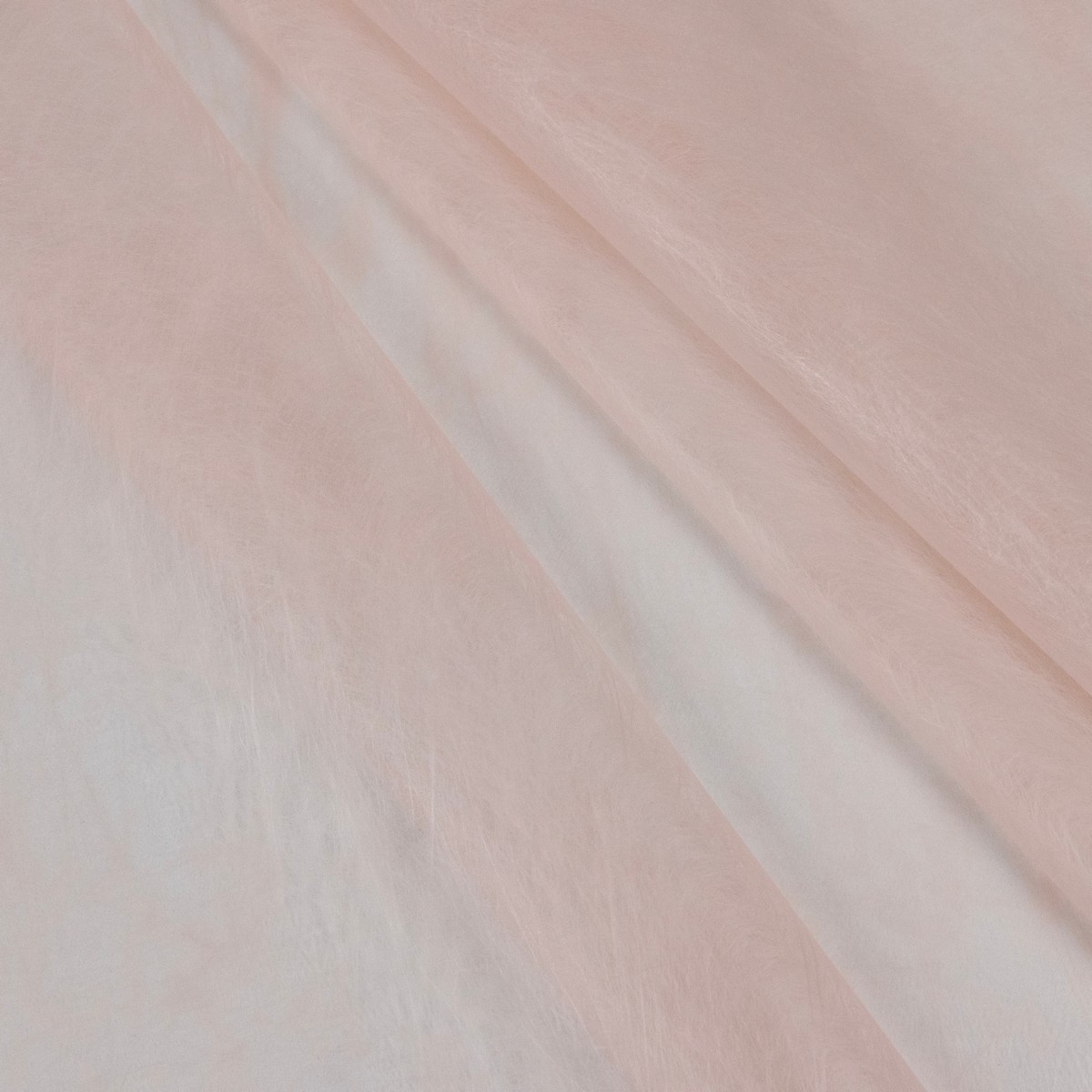 Фетр 18г/м2, 38 листов, 45х58 см, персиковый в интернет-магазине флористических аксессуаров Азалия Декор