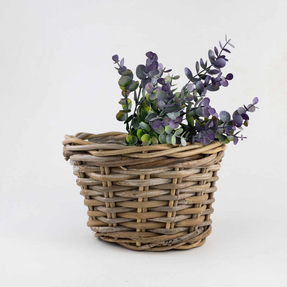 Кашпо плетеное (ротанг),25х17хН15см, серый в интернет-магазине флористических аксессуаров Азалия Декор