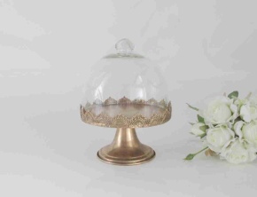 Блюдо на ножке с крышкой (металл/стекло), D16xH21см, золотой в интернет-магазине флористических аксессуаров Азалия Декор