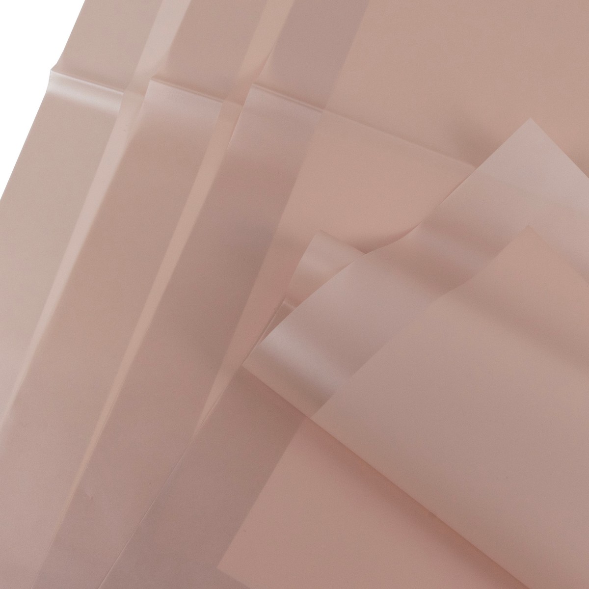 Пленка матовая с каймой 50мкр, 20 листов, 58х58см, пудровый в интернет-магазине флористических аксессуаров Азалия Декор