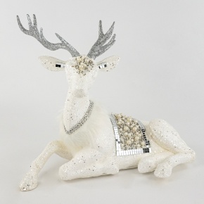 Сувенир Олень (пенопласт/текстиль), Н36х40х28см, бел./серебр. в интернет-магазине флористических аксессуаров Азалия Декор