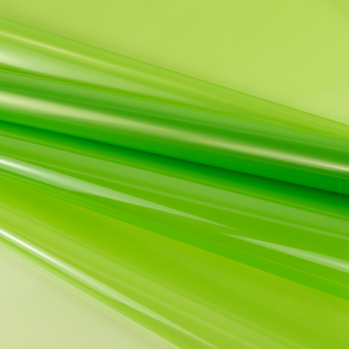 Пленка Хрусталь 40мкр, 57 см 9,2 м, зеленый в интернет-магазине флористических аксессуаров Азалия Декор