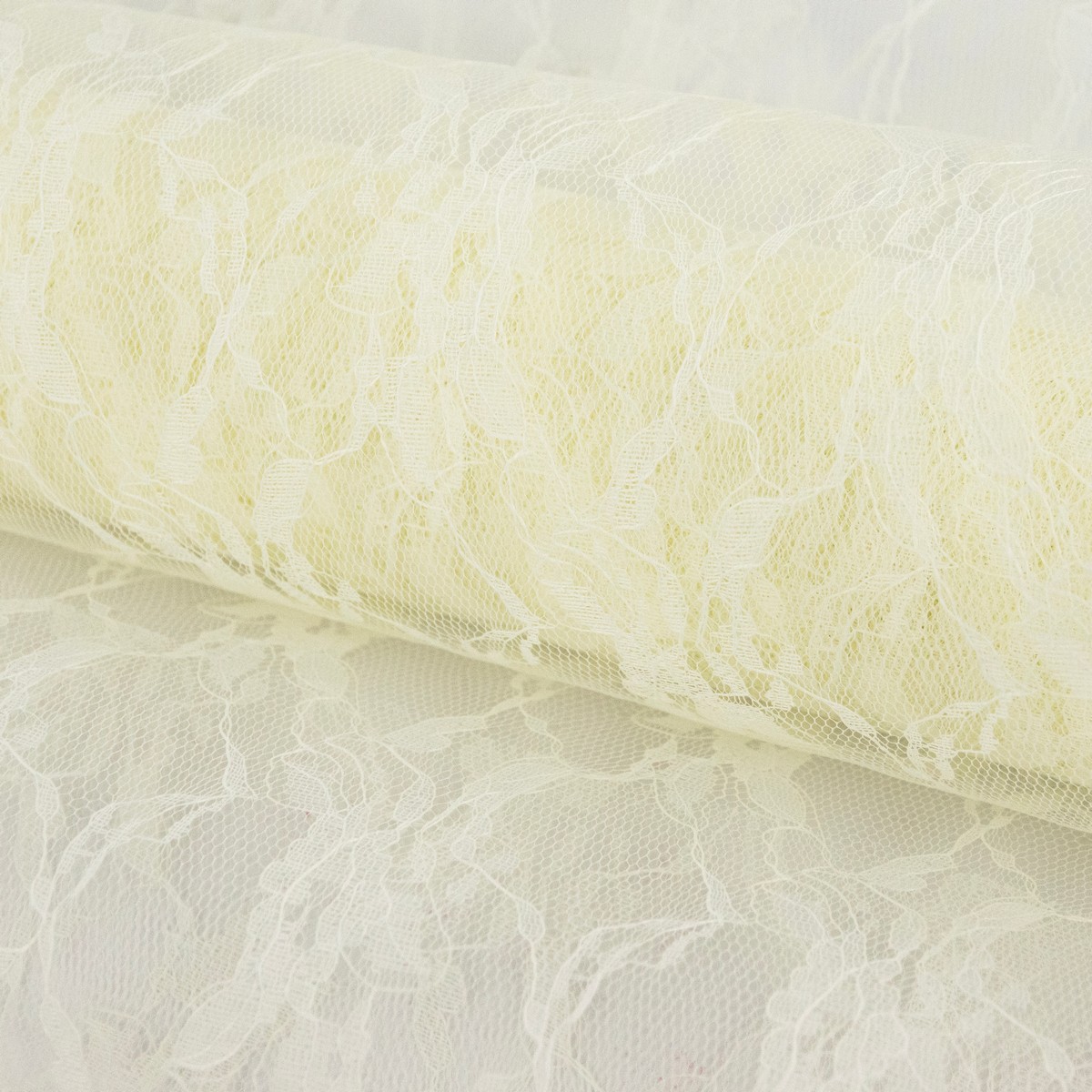 Кружево, 50 см 4,5 м, бежевый в интернет-магазине флористических аксессуаров Азалия Декор