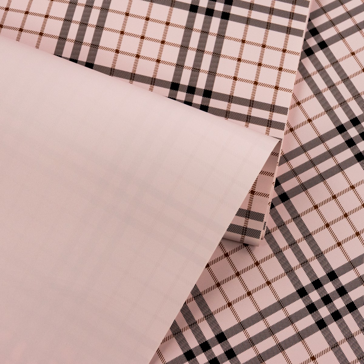 Пленка матовая Клетка 65мкр, 20 листов, 58х58см, розовый в интернет-магазине флористических аксессуаров Азалия Декор