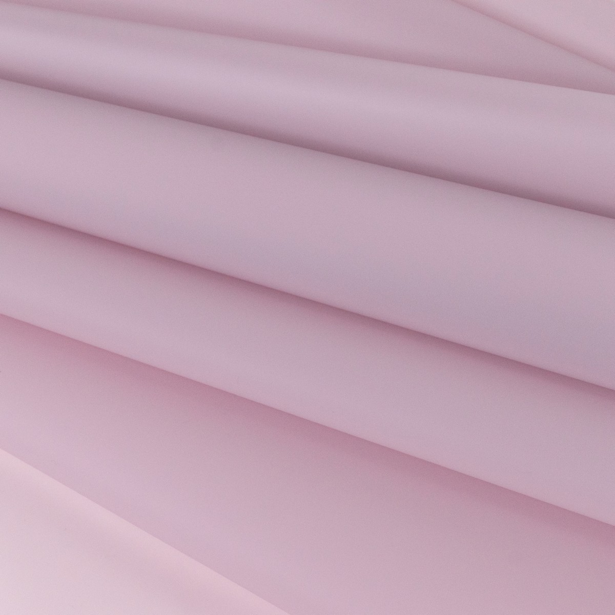 Пленка матовая 50мкр, 58 см 10 м, светло-сиреневый в интернет-магазине флористических аксессуаров Азалия Декор