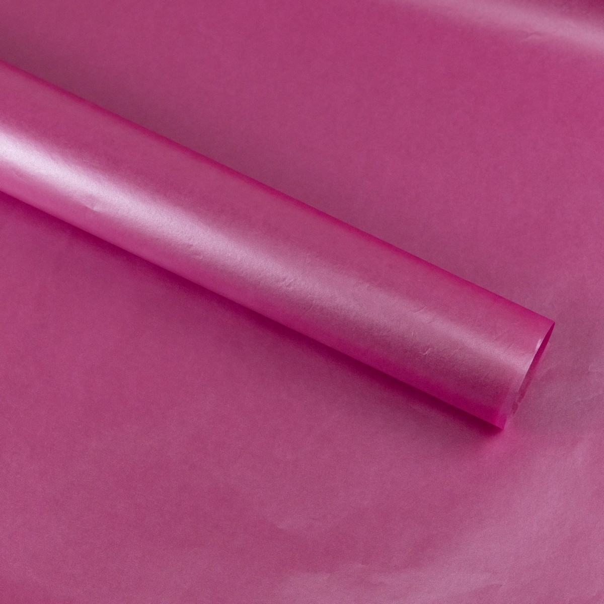 Бумага тишью в листах 28гр/м2, 20шт., 50х70 см, фуксия в интернет-магазине флористических аксессуаров Азалия Декор