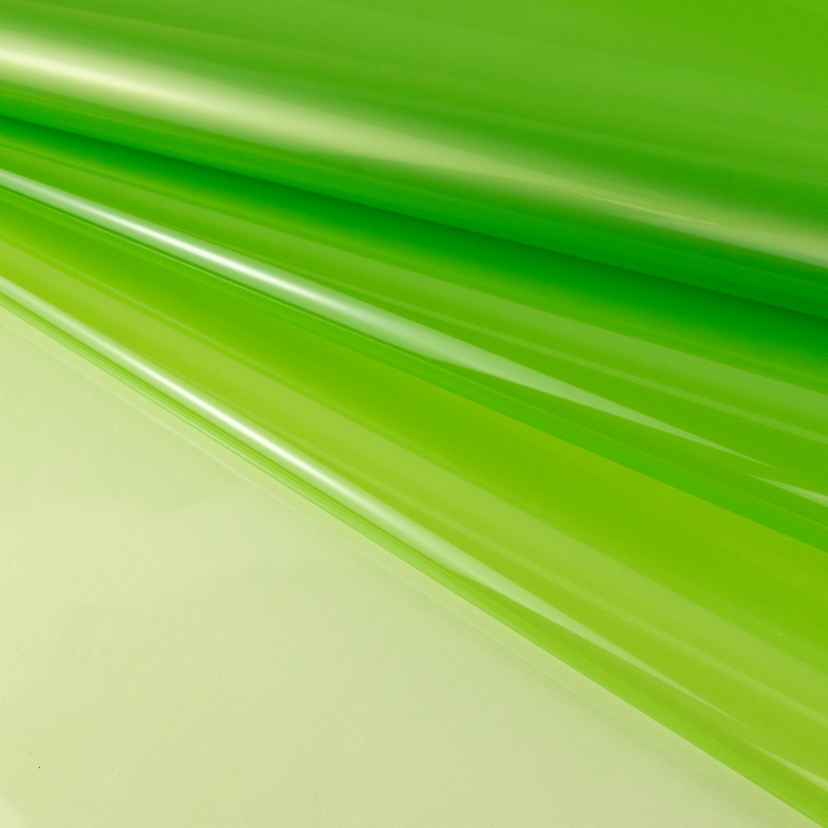 Пленка Хрусталь 40мкр, 57 см 9,2 м, зеленый в интернет-магазине флористических аксессуаров Азалия Декор