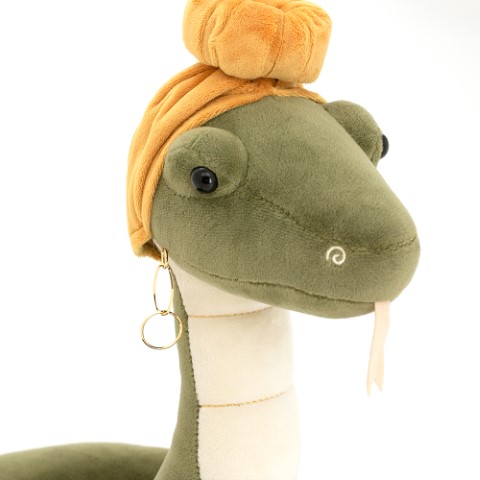 Игрушка м/н Змея Лейла, 30см, зеленый в интернет-магазине флористических аксессуаров Азалия Декор