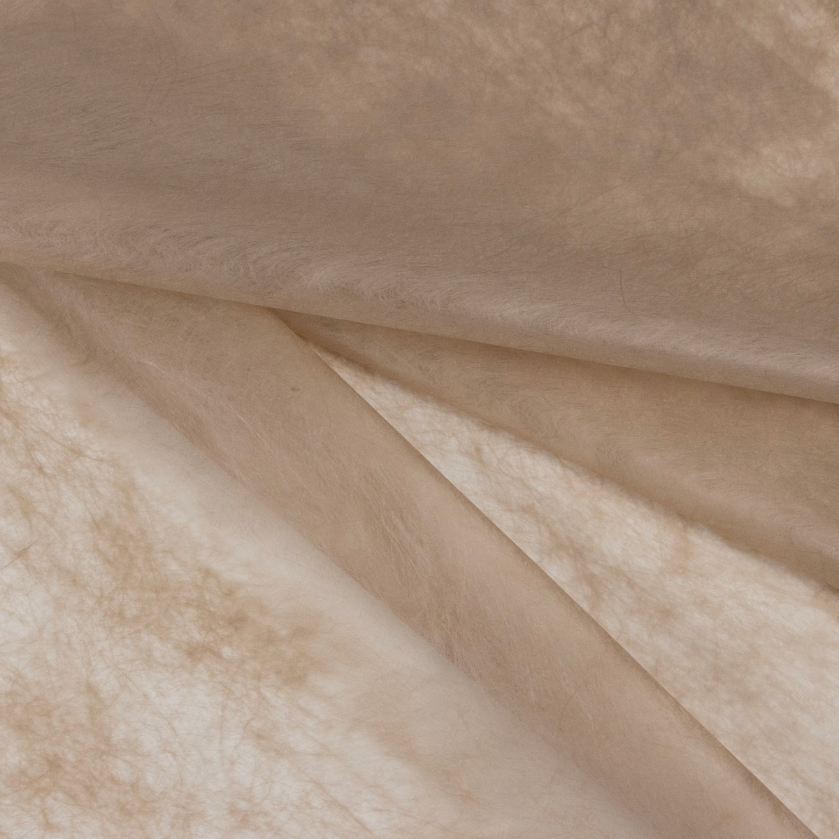 Фетр 18г/м2, 38 листов, 45х58 см, кремовый в интернет-магазине флористических аксессуаров Азалия Декор