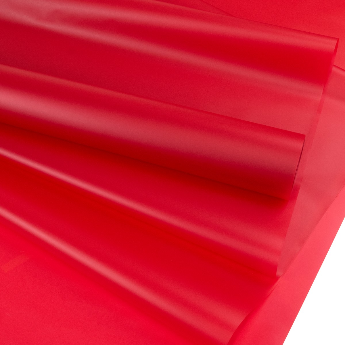 Пленка матовая 50мкр, 58 см 30 м, красный в интернет-магазине флористических аксессуаров Азалия Декор