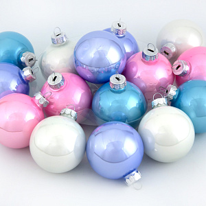 Набор шаров 15 шт. в тубе (стекло), D6см, микс белый/сиреневый в интернет-магазине флористических аксессуаров Азалия Декор