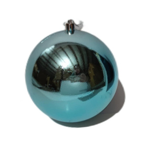 Украшение подвесное Шар (пластик), D15см, св.-гол., в асс. в интернет-магазине флористических аксессуаров Азалия Декор