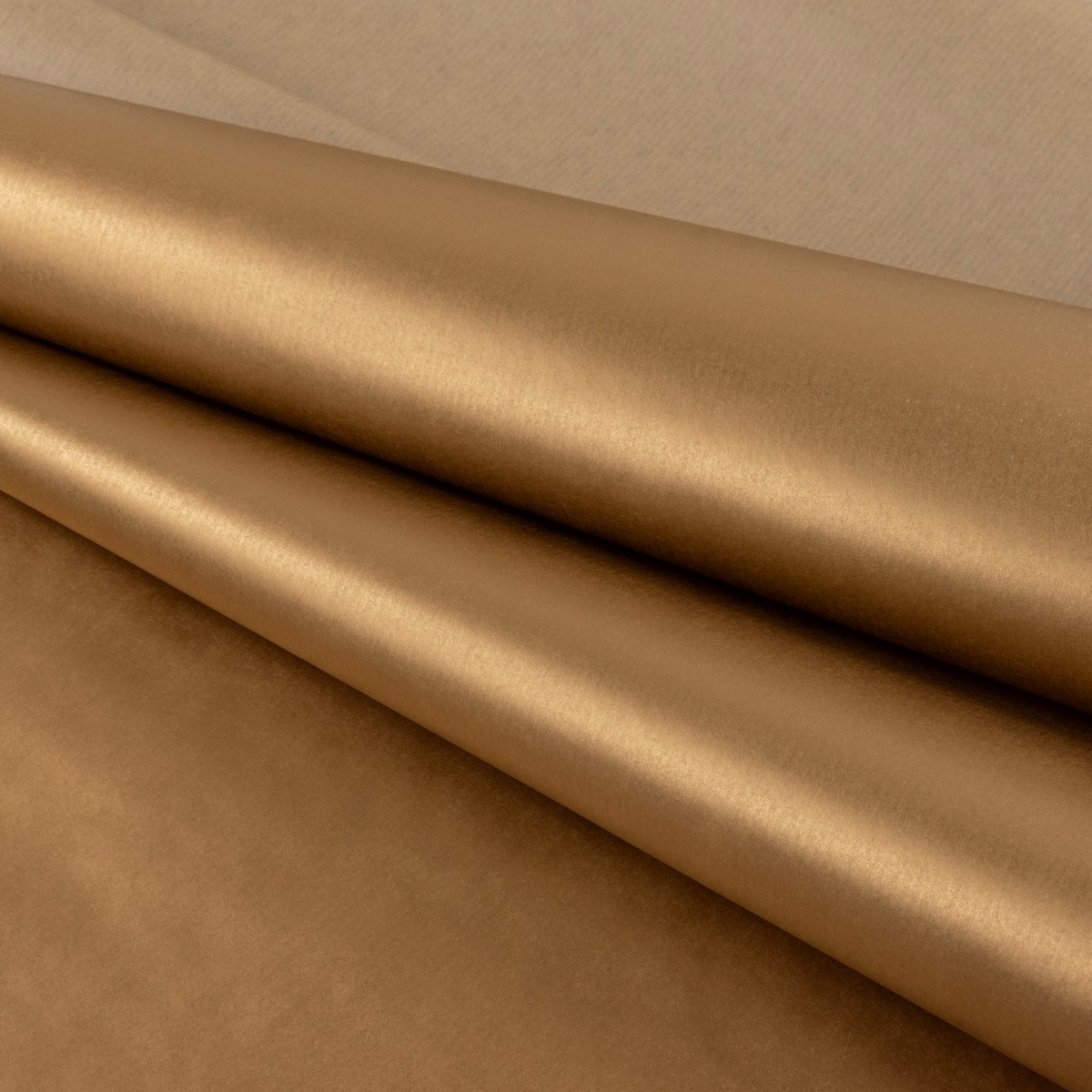 Бумага упаковочная крафт 40гр, 68 см 10 м, золотой в интернет-магазине флористических аксессуаров Азалия Декор