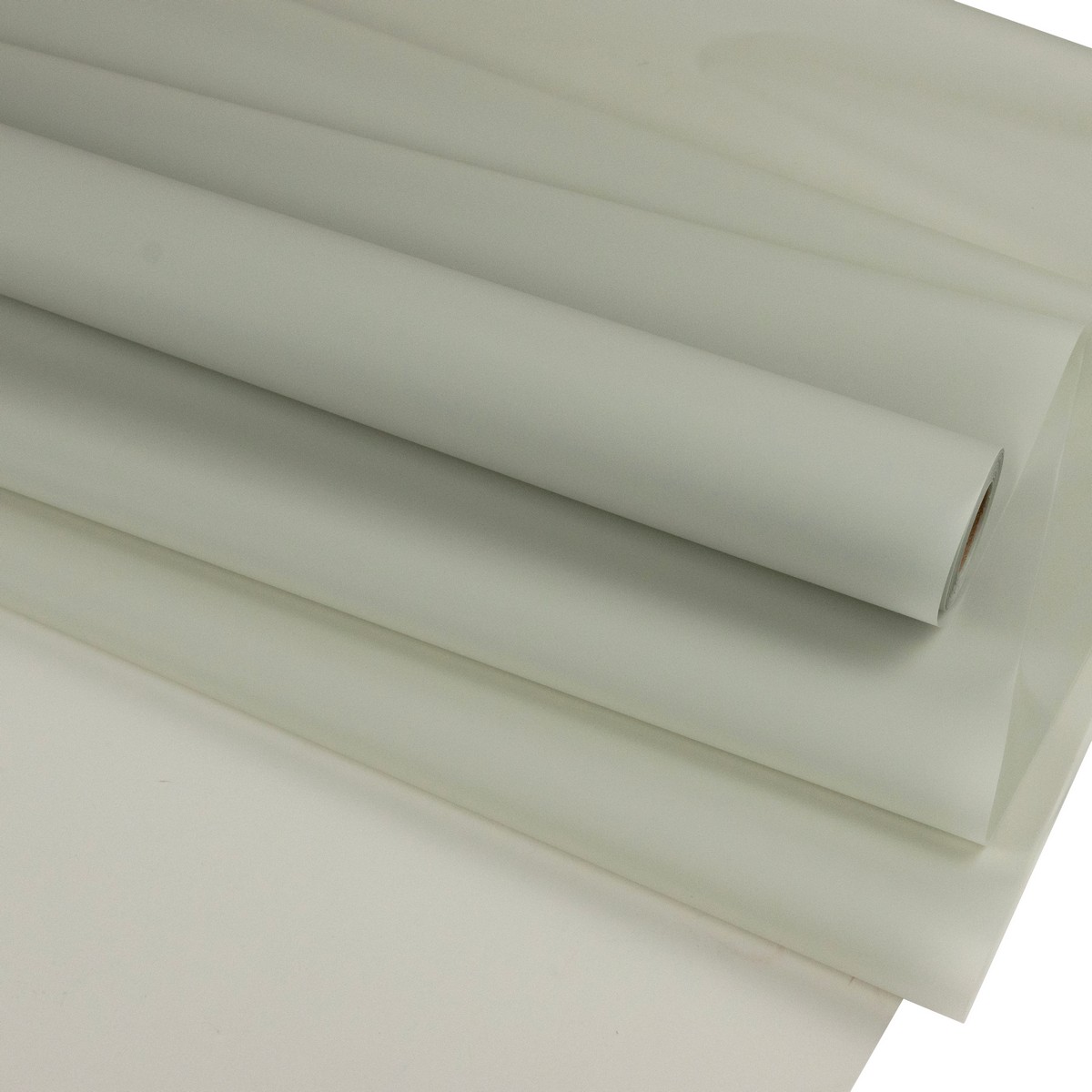 Пленка матовая 50мкр, 58 см 30 м, серый шелк в интернет-магазине флористических аксессуаров Азалия Декор