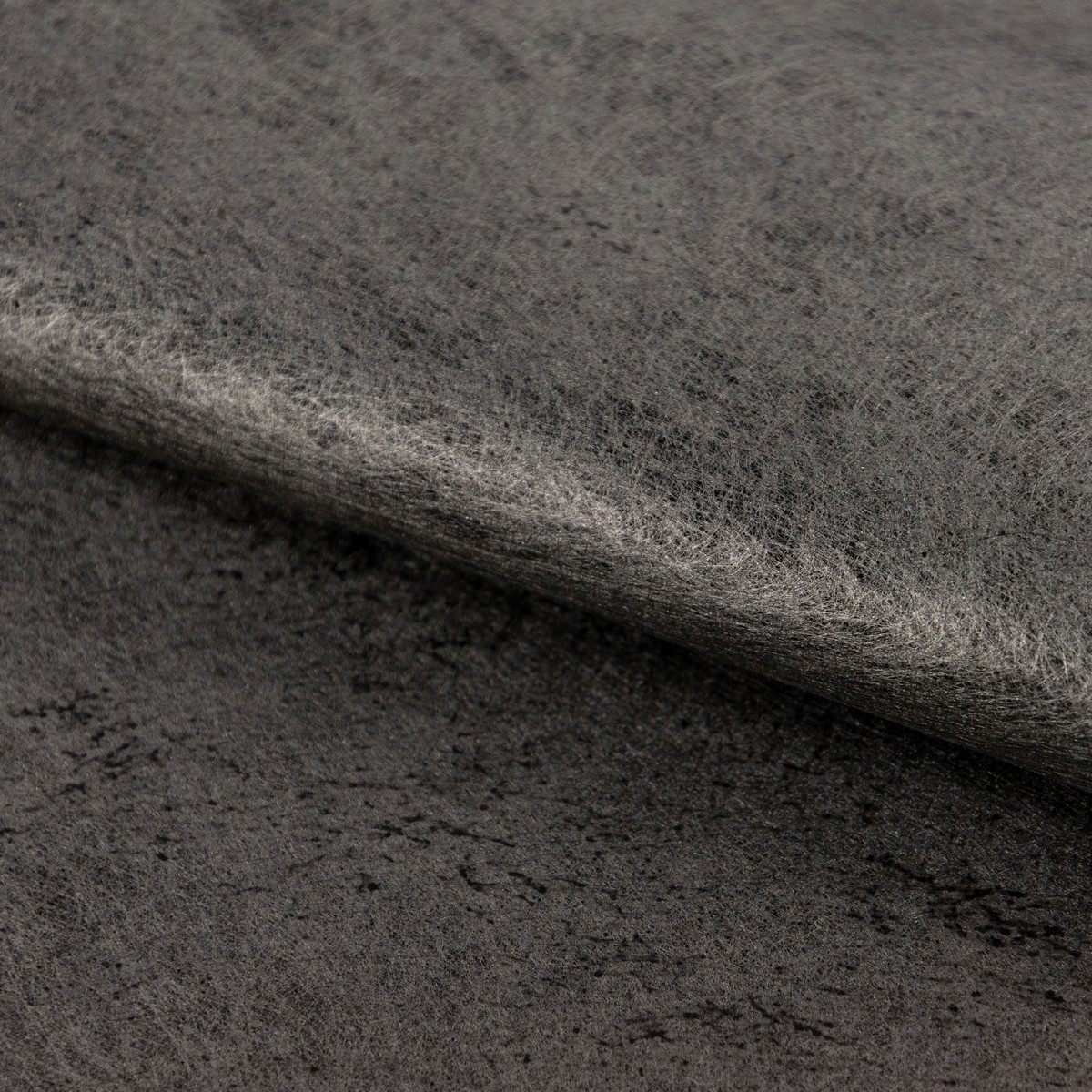 Фетр Металлик 34гр/м2, 10 листов, 60х60см, черный в интернет-магазине флористических аксессуаров Азалия Декор