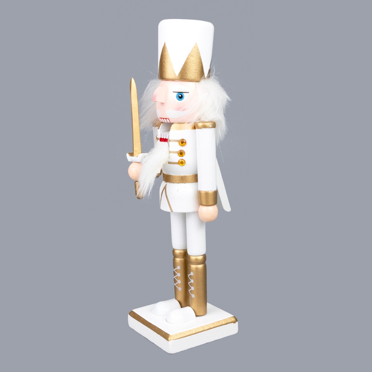 Сувенир Щелкунчик (дерево), 25х9х6см, в асс., белый/золотой в интернет-магазине флористических аксессуаров Азалия Декор