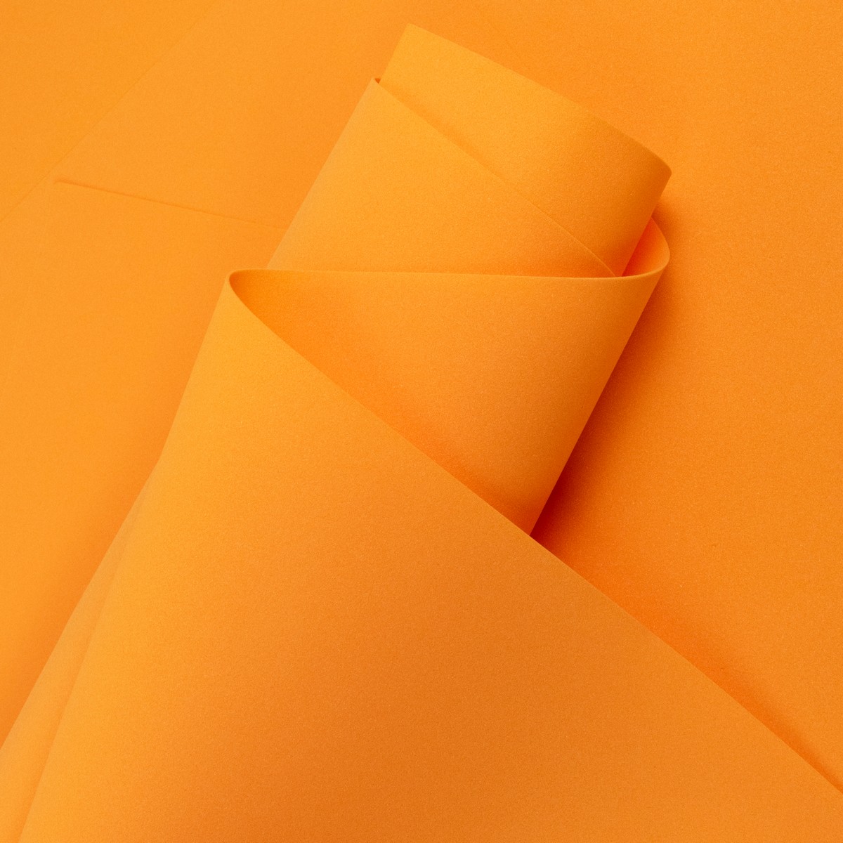 Фоамиран 10 листов 1 мм, 60х70см, оранжевый в интернет-магазине флористических аксессуаров Азалия Декор