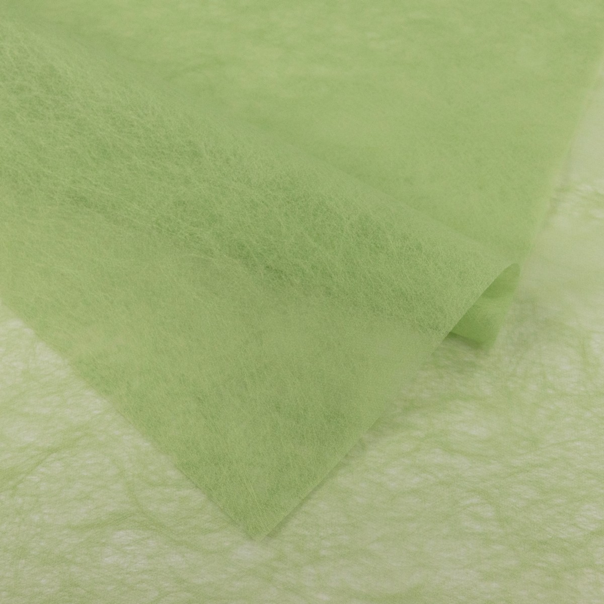 Фетр Паутинка 65гр,15 листов, 58х58см, зеленый в интернет-магазине флористических аксессуаров Азалия Декор