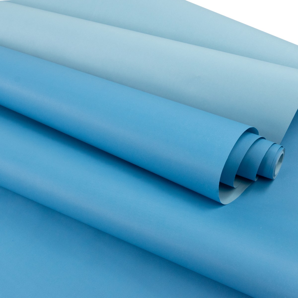 Бумага упаковочная крафт двусторонняя 60гр, 68 см 10 м, светло-голубой/темно-голубой в интернет-магазине флористических аксессуаров Азалия Декор