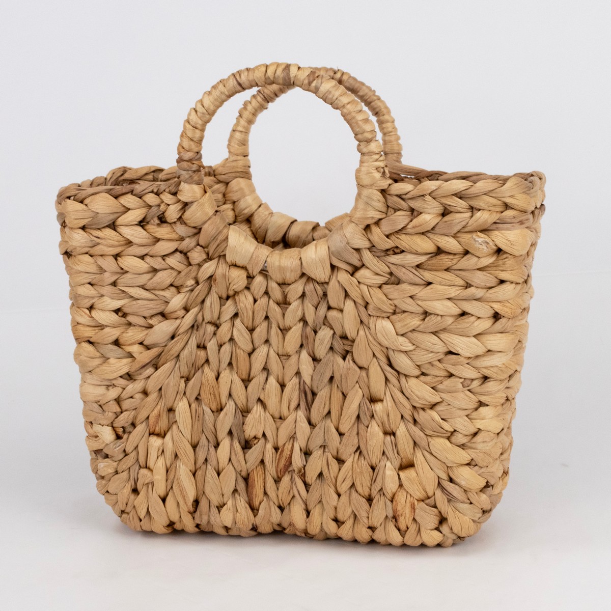 Корзина плетеная Сумка (растительный материал), 33x13xH32см, натуральный в интернет-магазине флористических аксессуаров Азалия Декор