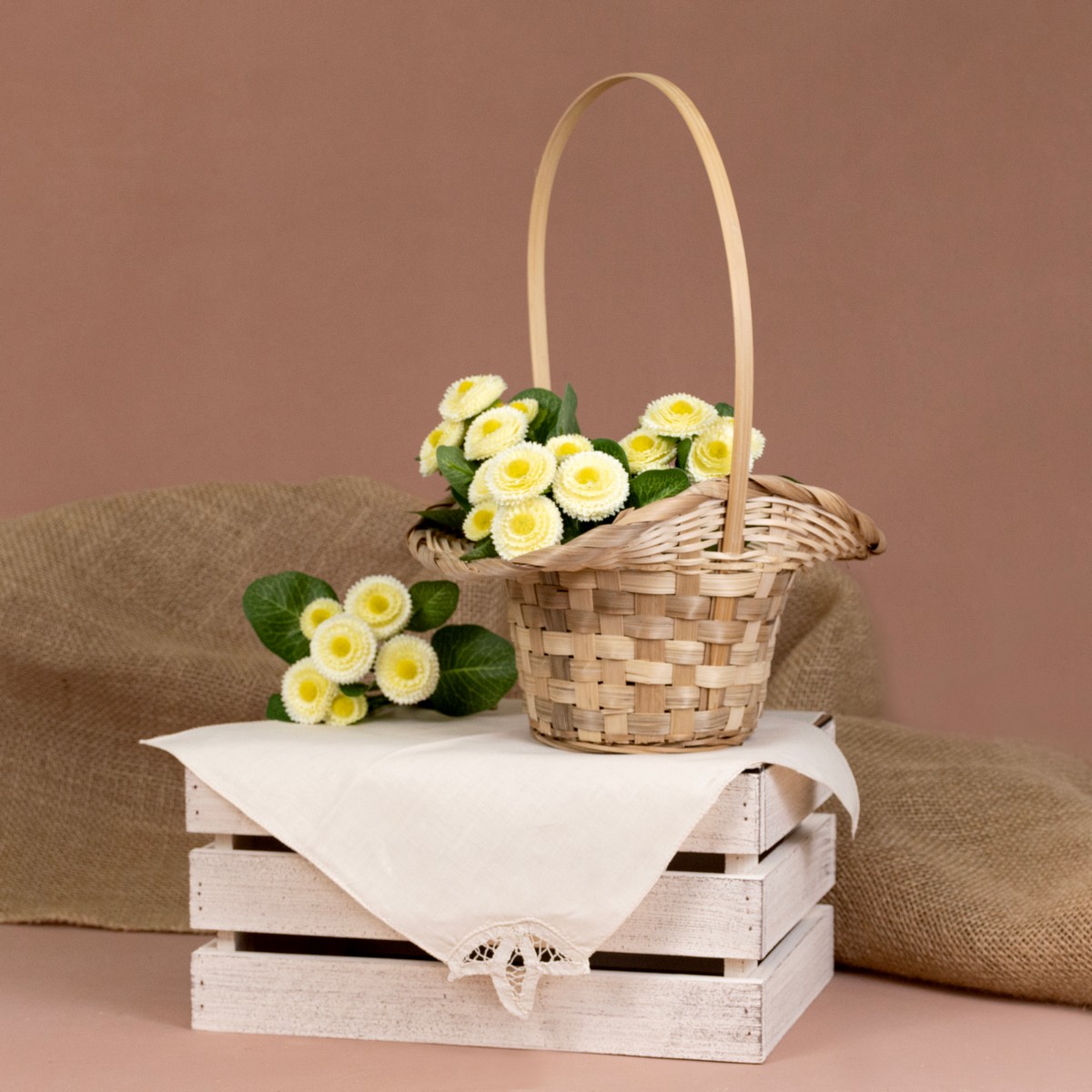 Корзина плетеная Шляпа (бамбук), D15x14/10xH33см, натуральный в интернет-магазине флористических аксессуаров Азалия Декор