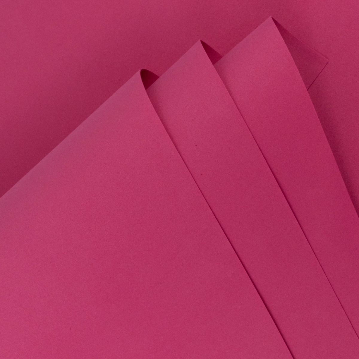 Фоамиран 10 листов 1 мм, 60х70см, кораллово-розовый в интернет-магазине флористических аксессуаров Азалия Декор