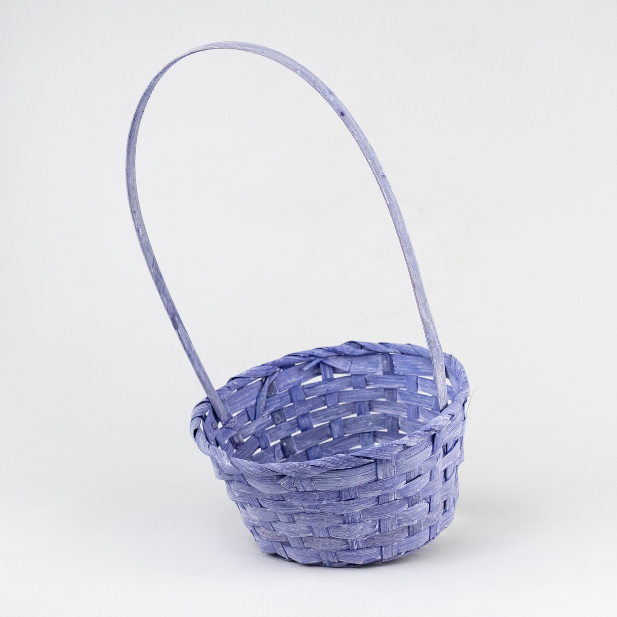 Корзина плетеная (бамбук), D20х10хH33см, сиреневый в интернет-магазине флористических аксессуаров Азалия Декор