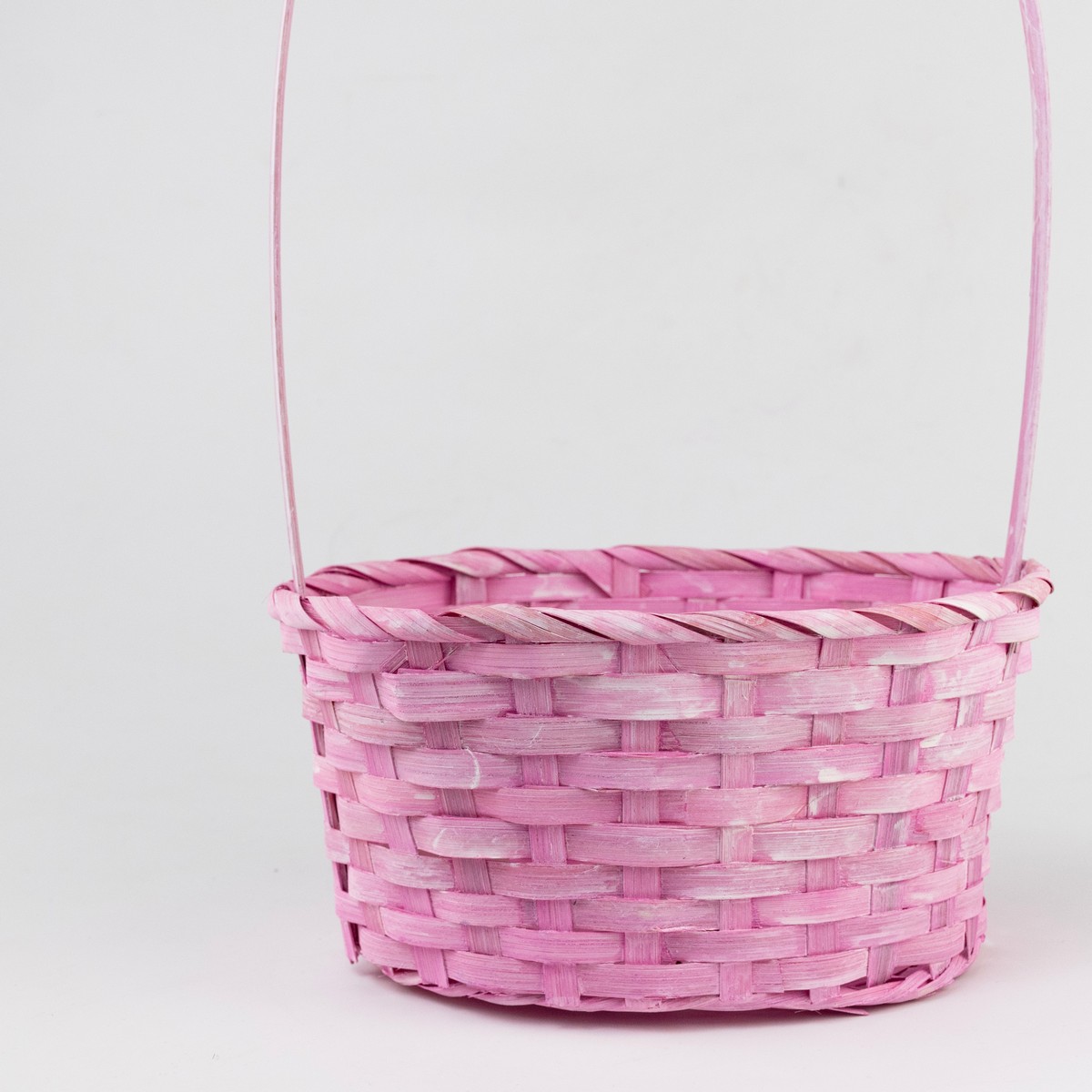 Корзина плетеная (бамбук), 21х15х10хH38см, розовый в интернет-магазине флористических аксессуаров Азалия Декор