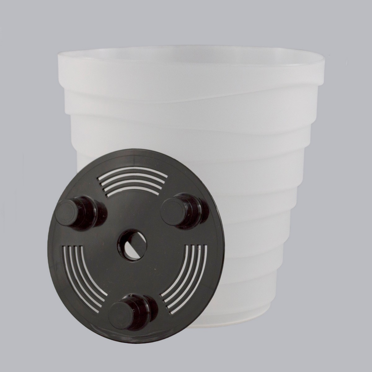 Кашпо Бархан (пластик), D14,5xH14,5см, 1,4л, прозрачный в интернет-магазине флористических аксессуаров Азалия Декор