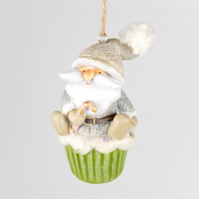 Украшение подвесное Санта на капкейке (полирезин), Н9,5х6,5х5,5см, зеленый в интернет-магазине флористических аксессуаров Азалия Декор