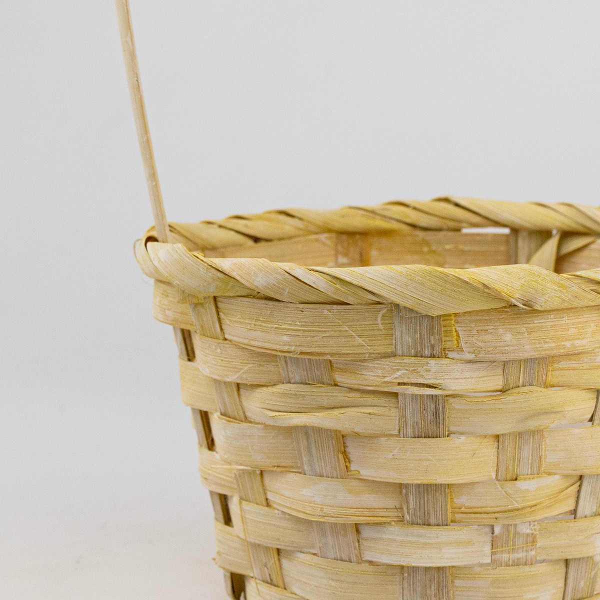 Корзина плетеная (бамбук), D13х9хH30см, лимонный в интернет-магазине флористических аксессуаров Азалия Декор