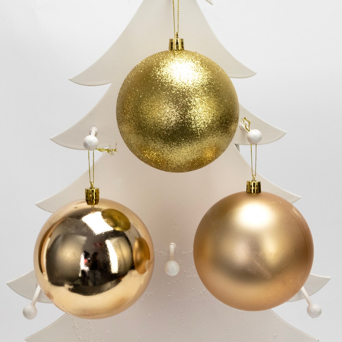 Набор шаров в тубе 3шт. (пластик), D10см,  золотой в интернет-магазине флористических аксессуаров Азалия Декор