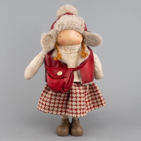 Сувенир Девочка с сумкой, Н42х25х17см, красный в интернет-магазине флористических аксессуаров Азалия Декор