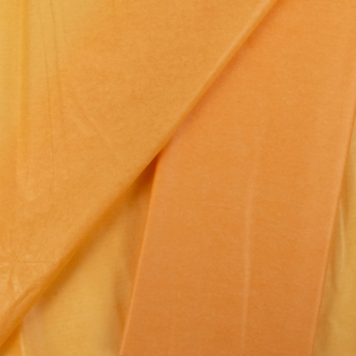 Бумага тишью 10 шт., 50x66 см, оранжевый в интернет-магазине флористических аксессуаров Азалия Декор