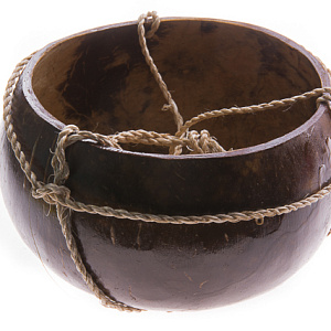 Кашпо подвесное (кокос), D11,5х9xH56см в интернет-магазине флористических аксессуаров Азалия Декор