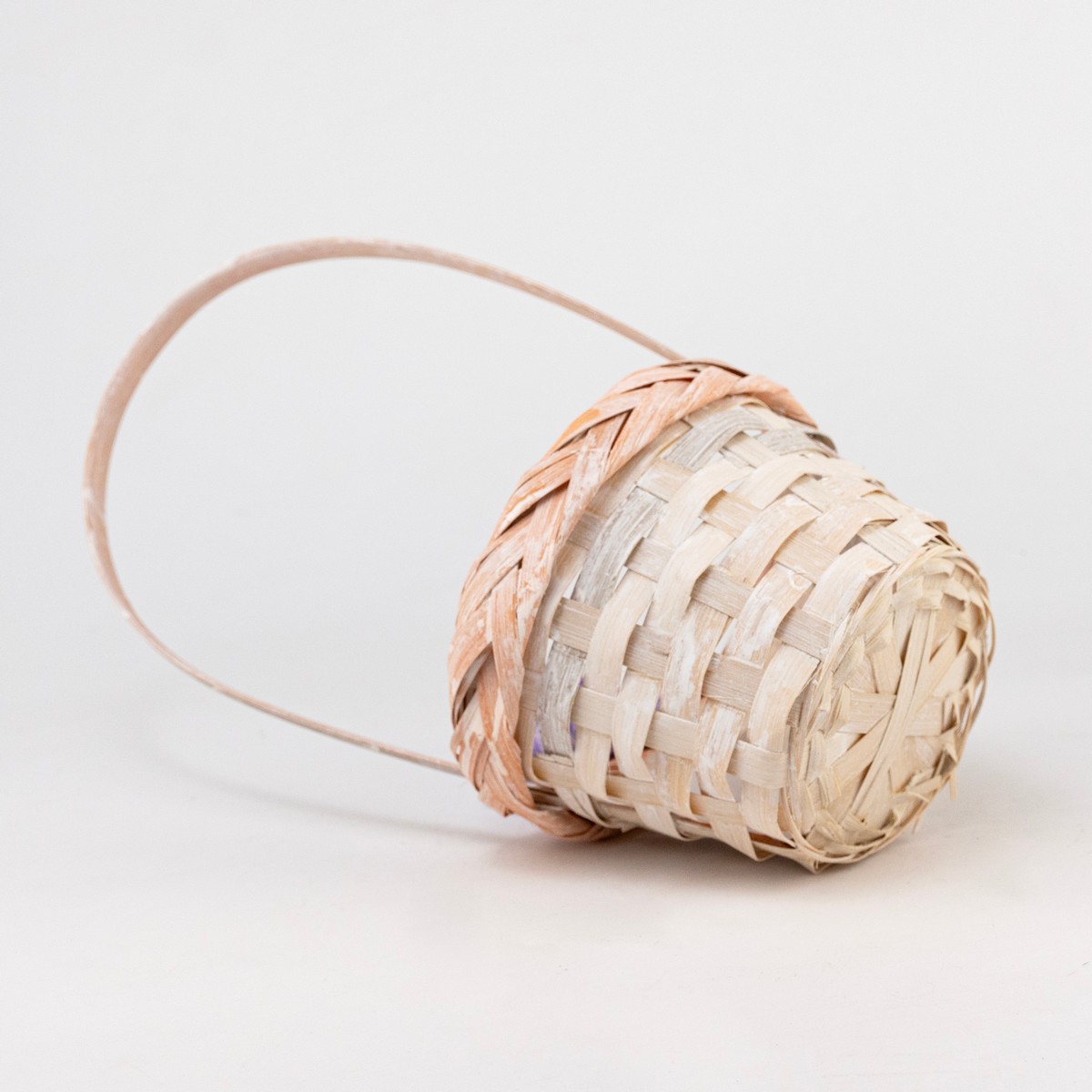 Корзина плетеная (бамбук), D13х9хH30см, цв.в асc. в интернет-магазине флористических аксессуаров Азалия Декор