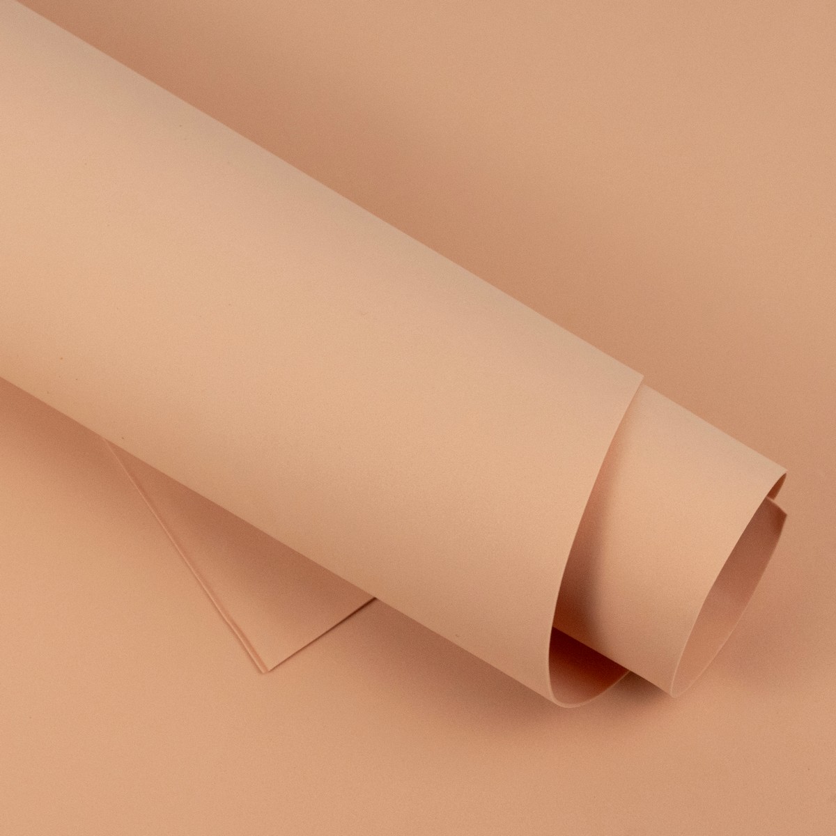 Фоамиран 10 листов 1 мм, 60х70см, светло-персиковый в интернет-магазине флористических аксессуаров Азалия Декор