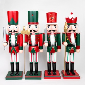 Сувенир Щелкунчик (дерево), 36х10х9см, в асс., красный/зеленый в интернет-магазине флористических аксессуаров Азалия Декор