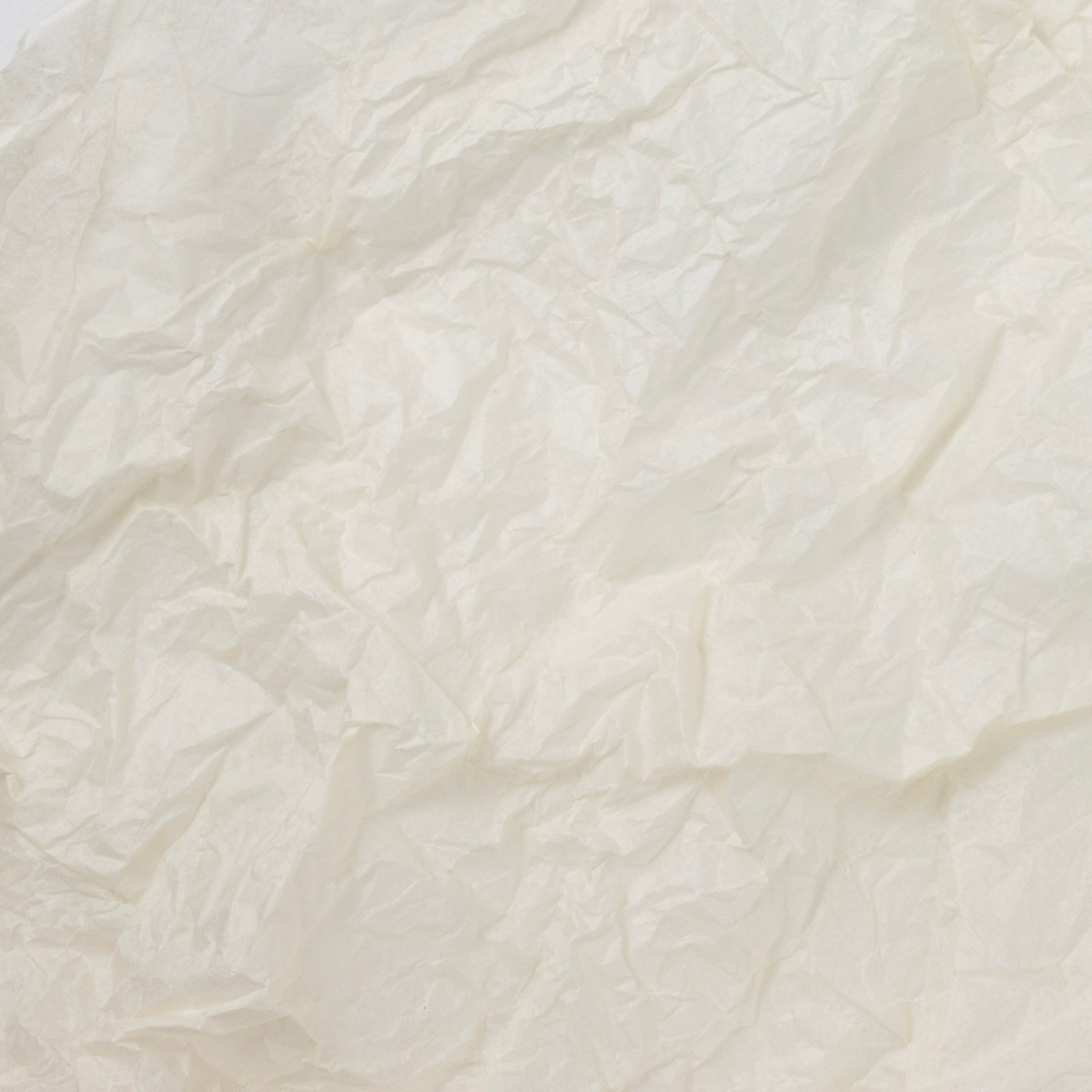 Бумага тишью 10 шт., 50x66 см, слоновая кость в интернет-магазине флористических аксессуаров Азалия Декор