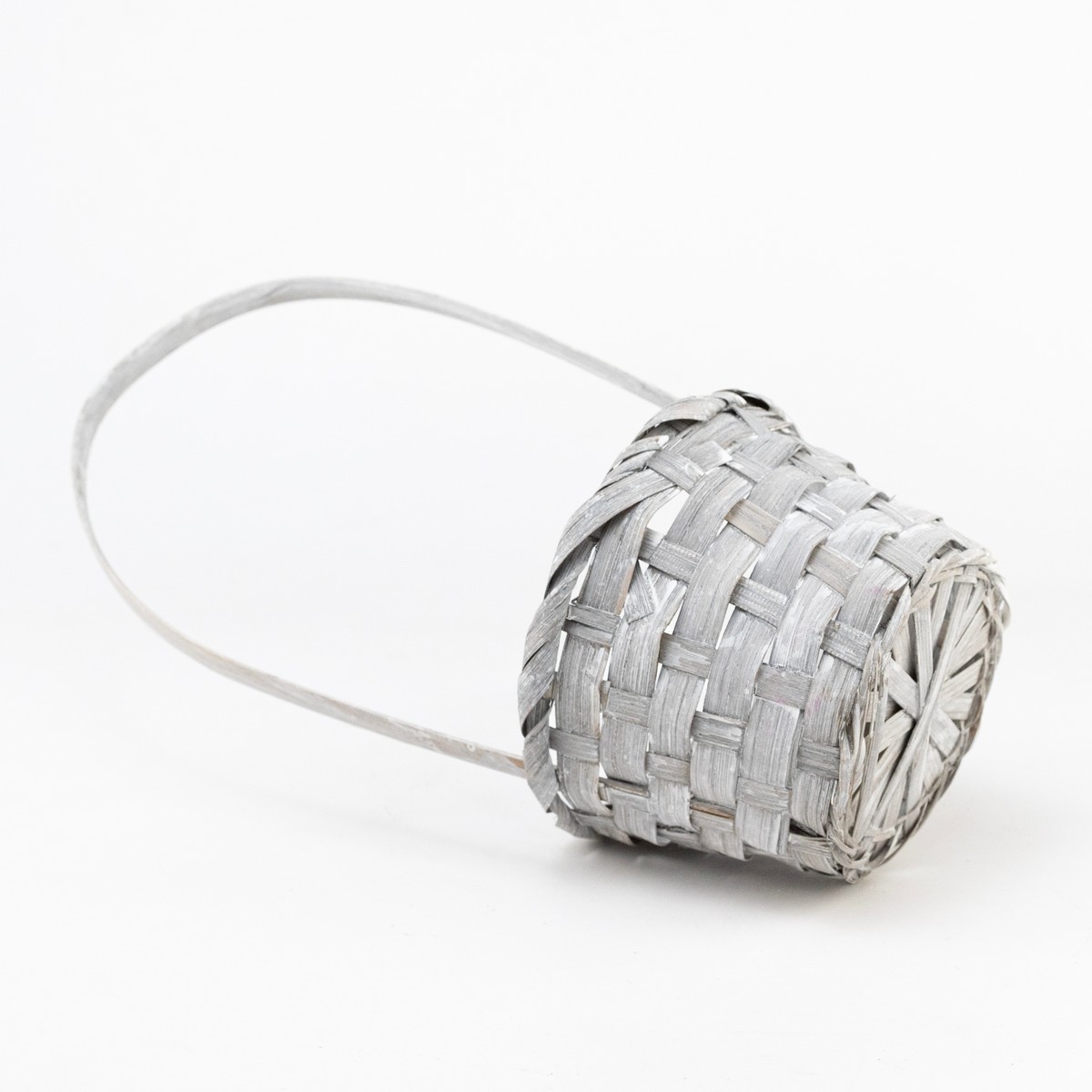 Корзина плетеная (бамбук), D13х9хH30см, серый в интернет-магазине флористических аксессуаров Азалия Декор