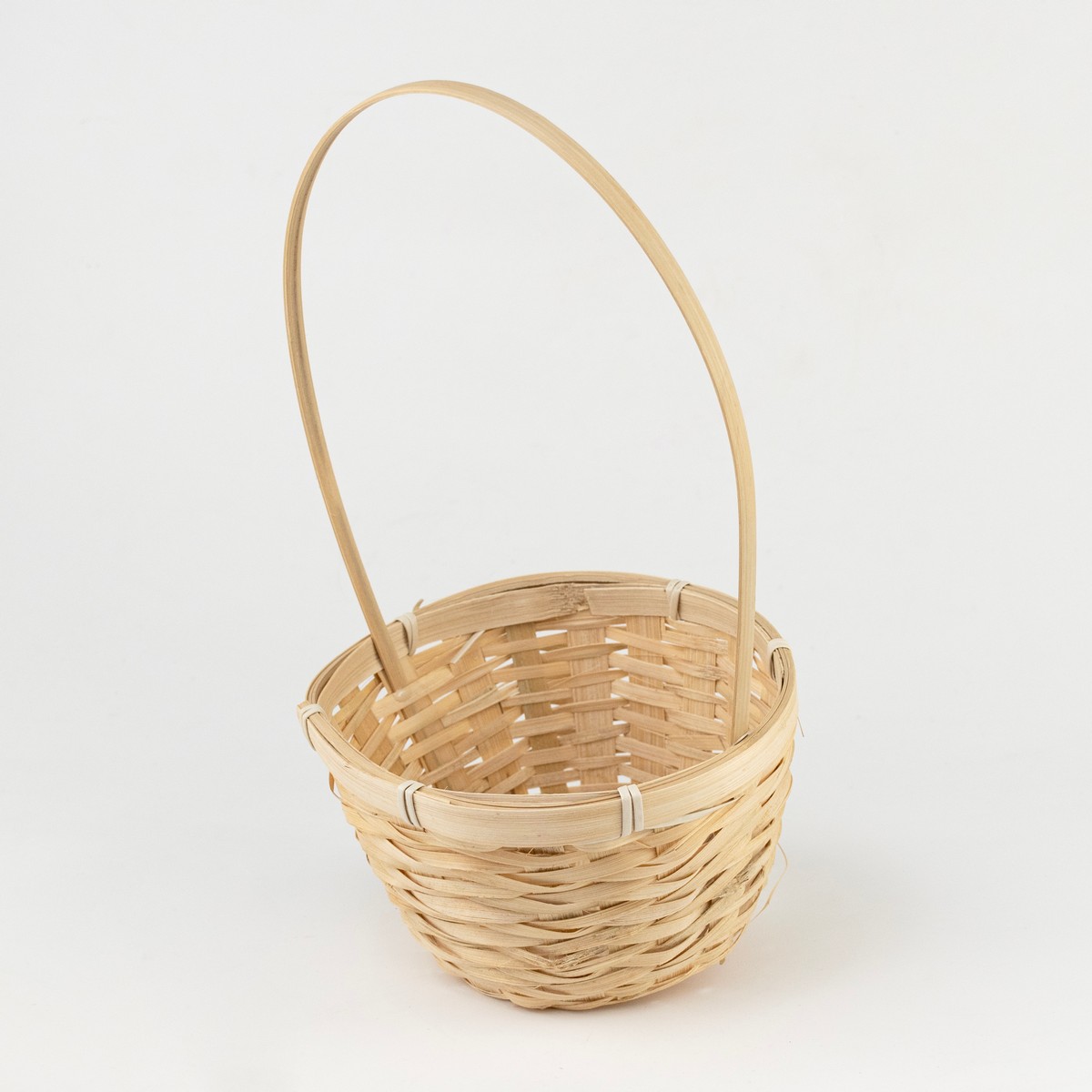 Корзина плетеная (бамбук), D17x10,5хH33см, натуральный в интернет-магазине флористических аксессуаров Азалия Декор