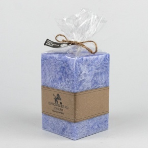 Свеча-квадрат Йоркшир (40 часов, пальмовый воск), 7x7xH12см, фиолетовый в интернет-магазине флористических аксессуаров Азалия Декор