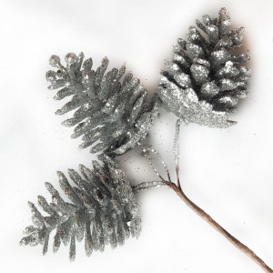 Набор шишек с глиттером на вставках 3шт., D6xL13см, серебряный в интернет-магазине флористических аксессуаров Азалия Декор