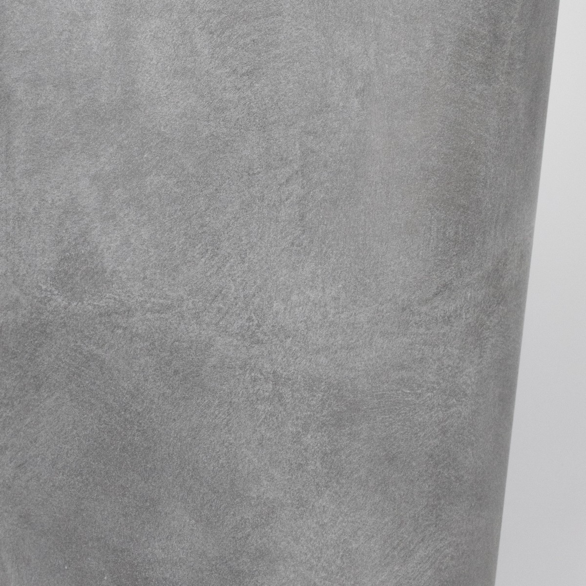 Кашпо Замша (бетон), D30,5xH58см, 34л, серый в интернет-магазине флористических аксессуаров Азалия Декор