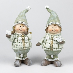 Сувенир Мальчик/Девочка со снежком (полирезин), Н13х6,8х5см, в асс., зеленый в интернет-магазине флористических аксессуаров Азалия Декор