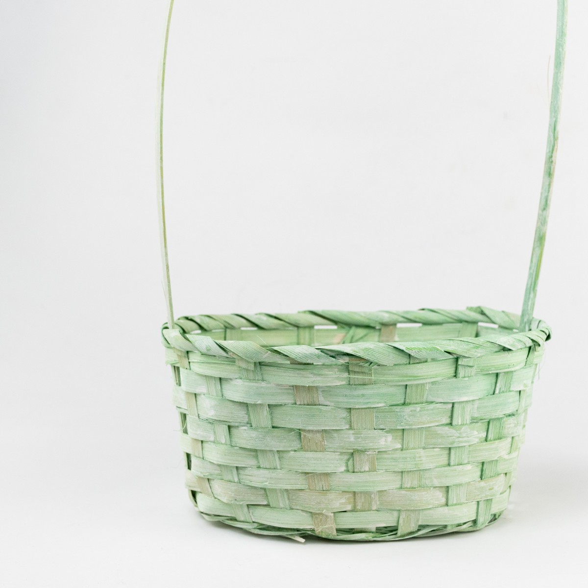 Корзина плетеная (бамбук), 21х15х10хH38см, зеленый в интернет-магазине флористических аксессуаров Азалия Декор