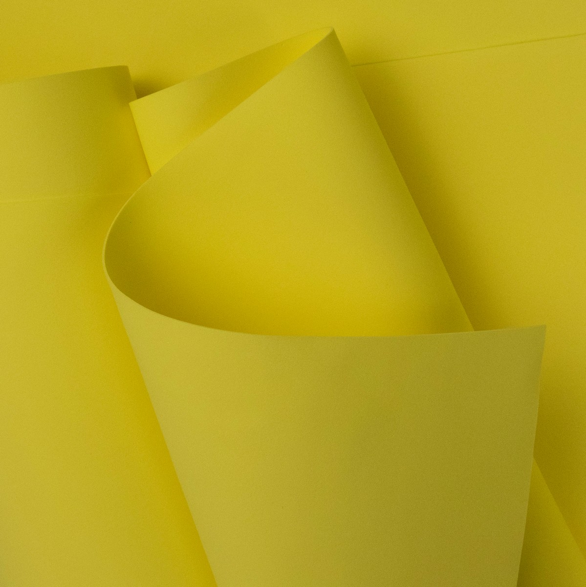 Фоамиран 10 листов 1 мм, 60х70см, лимонный в интернет-магазине флористических аксессуаров Азалия Декор