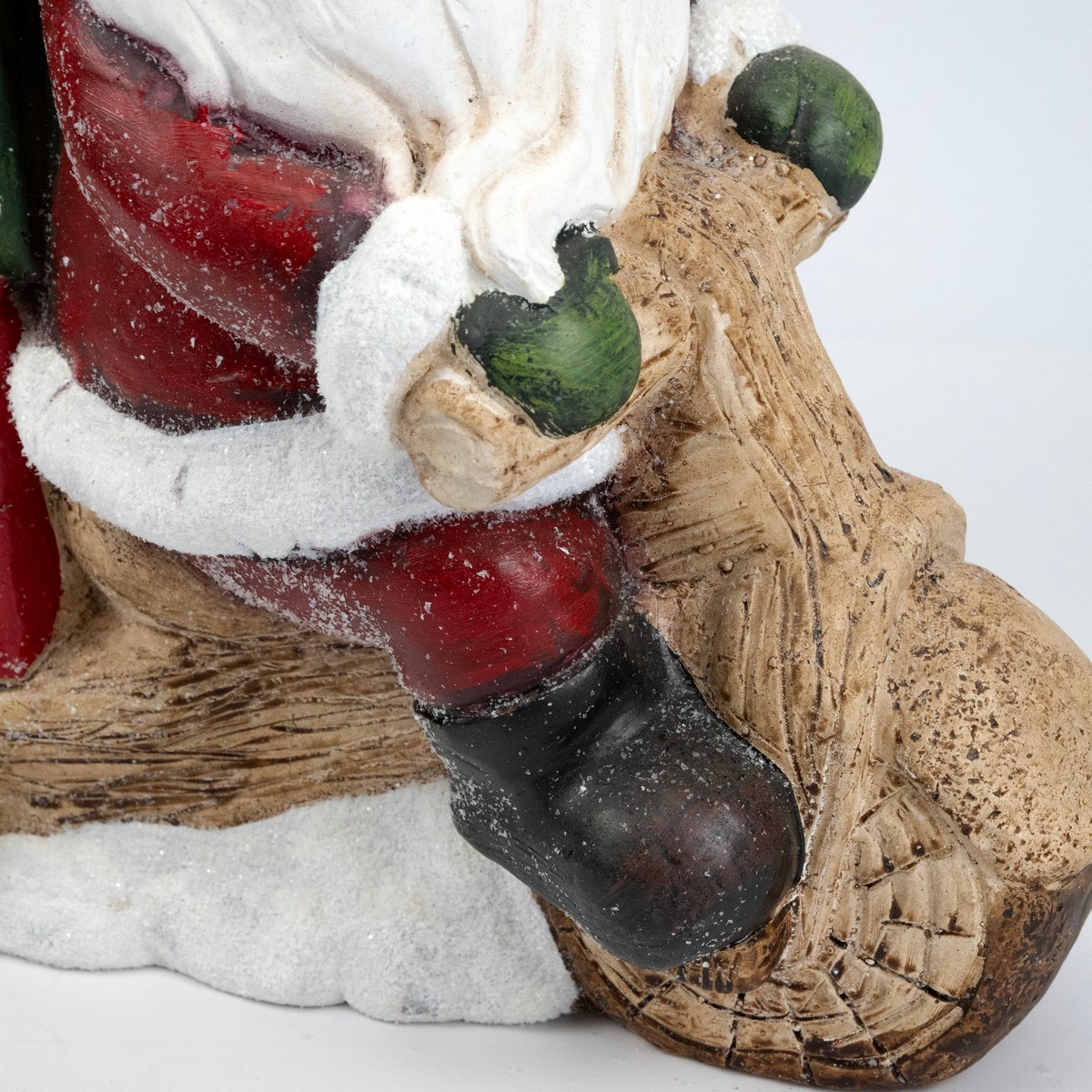 Сувенир Санта с подарками (керамика), Н42х35х17см, красный в интернет-магазине флористических аксессуаров Азалия Декор