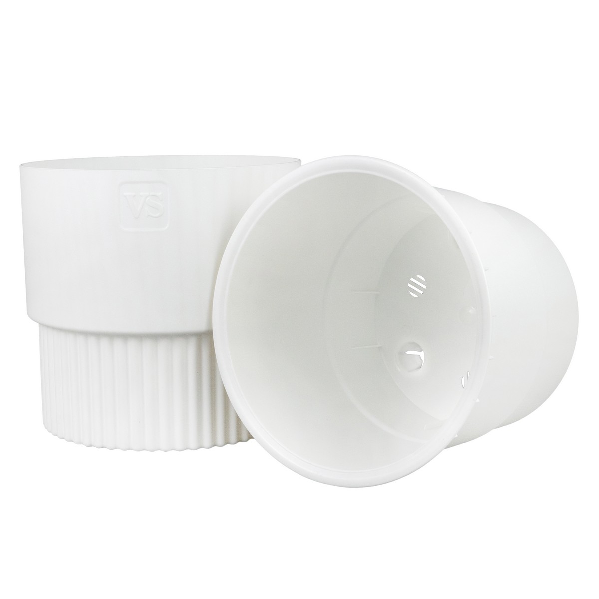 Кашпо со вставкой Бостон (пластик), D19xH18см, 4,5л, белый в интернет-магазине флористических аксессуаров Азалия Декор